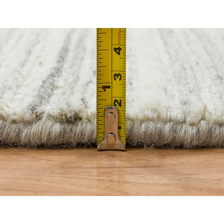 6'1" x 6'1" New Hand Loomed Ivory Wool Round Oriental Rug - MOA10265013