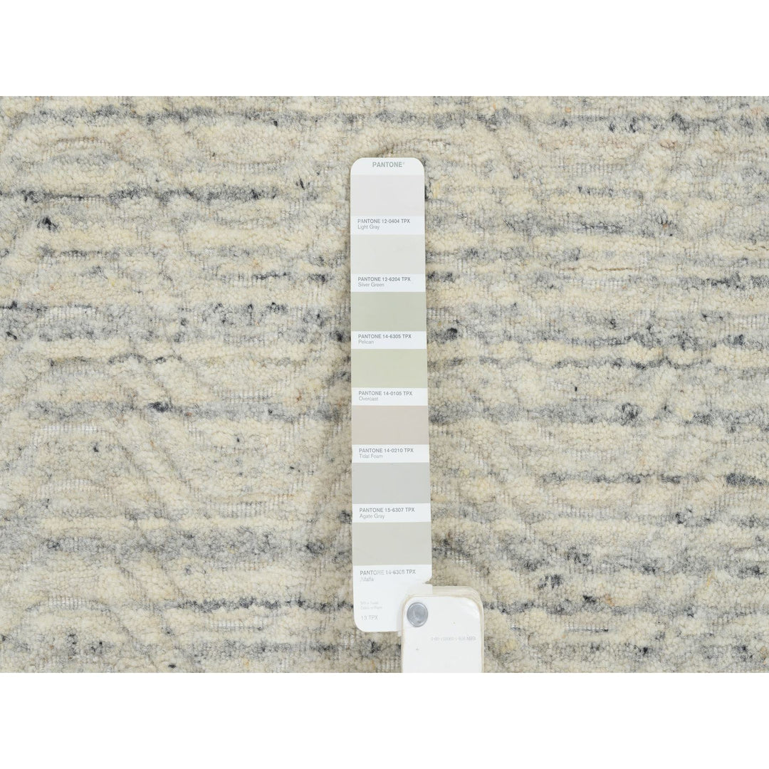 5'10" x 5'10" New Hand Loomed Beige Wool Round Oriental Rug - MOA10265024