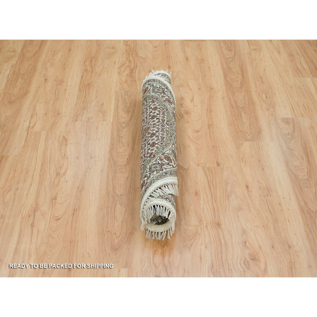 3'4" x 3'4" New Hand Knotted Ivory Wool Round Oriental Rug - MOA10265788