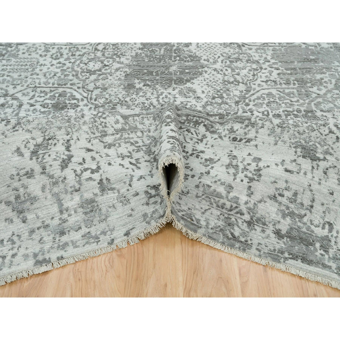9'11" x 14'0" New Hand Knotted Grey Wool & Silk Rectangle Oriental Rug - MOA10265874