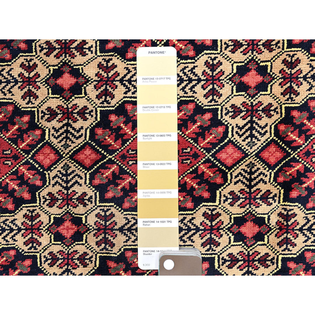 4'9" x 6'1" New Hand Knotted Red Wool Rectangle Oriental Rug - MOA102673