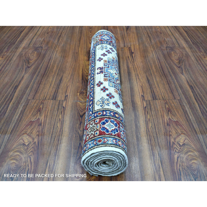 2'6" x 6'9" New Hand Knotted Ivory Wool Runner Oriental Rug - MOA10268655
