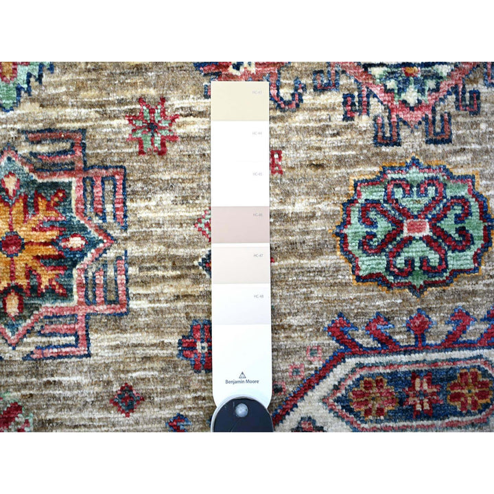 5'1" x 6'10" New Hand Knotted Beige Wool Rectangle Oriental Rug - MOA10274797