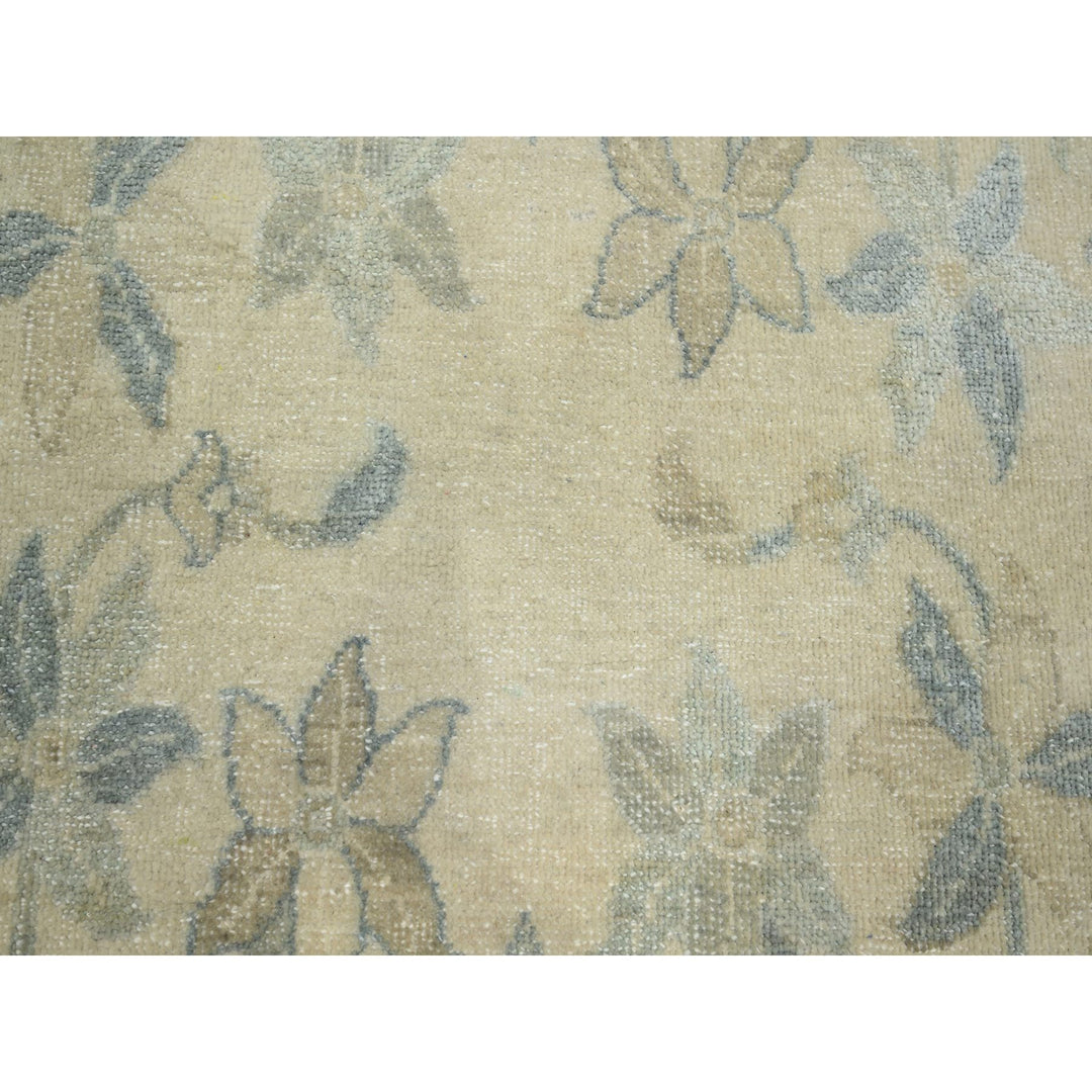 8'10" x 12'1" New Hand Knotted Ivory Wool & Silk Rectangle Oriental Rug - MOA10275637