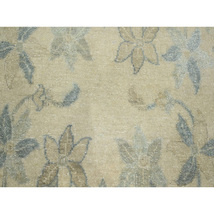 8'10" x 12'1" New Hand Knotted Ivory Wool & Silk Rectangle Oriental Rug - MOA10275637