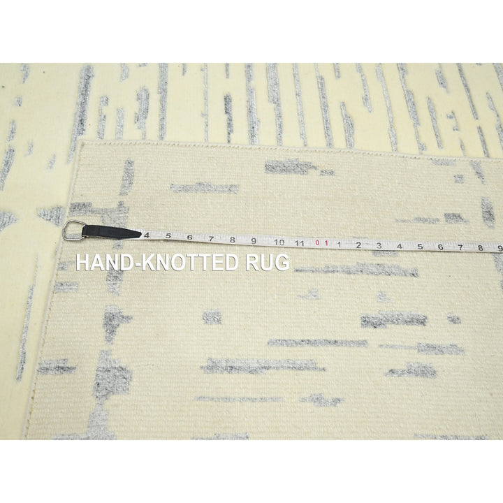 5'0" x 7'0" New Hand Knotted Ivory Wool Rectangle Oriental Rug - MOA10275646