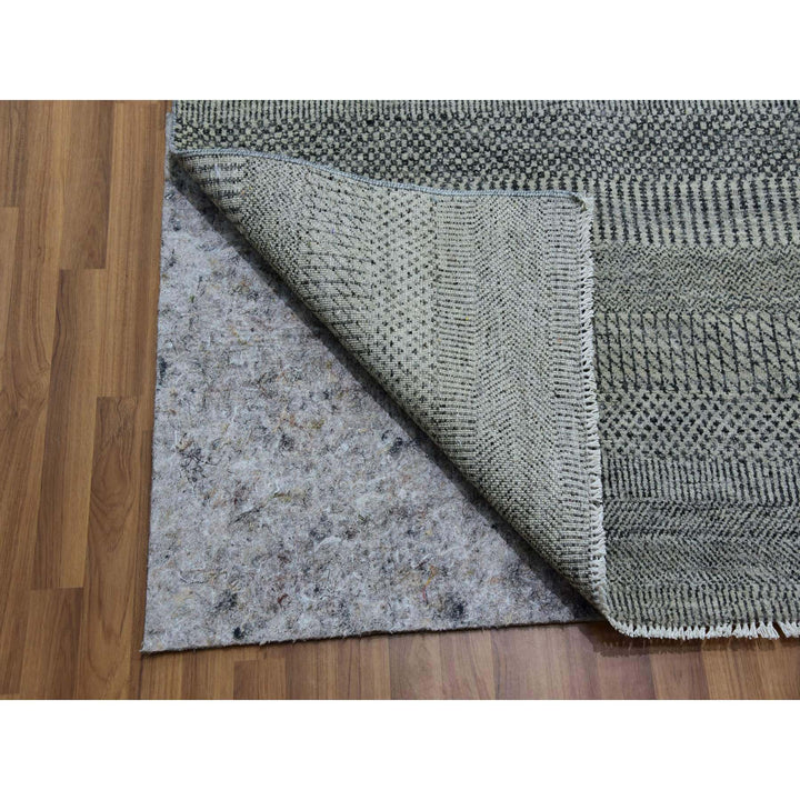 13'11" x 18'1" New Hand Knotted Grey Wool Rectangle Oriental Rug - MOA10279692