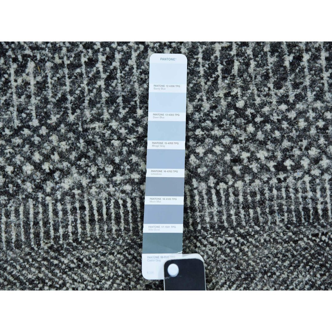 12'0" x 17'10" New Hand Knotted Grey Wool Rectangle Oriental Rug - MOA10279869