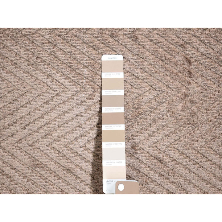 2'1" x 3'0" New Hand Loomed Brown Wool & Silk Rectangle Oriental Rug - MOA10280427