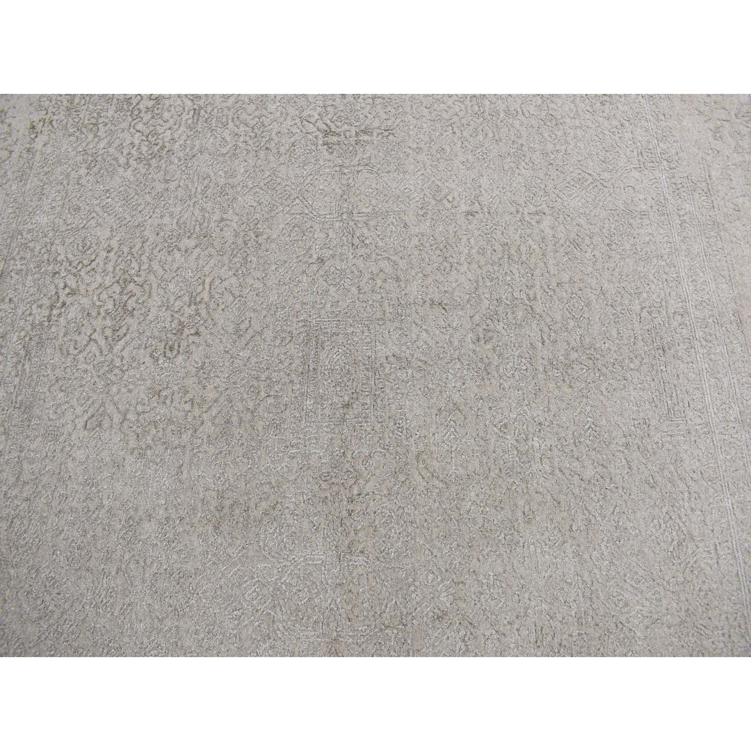 8'9" x 12'1" New Hand Loomed Grey Wool & Silk Rectangle Oriental Rug - MOA10280819