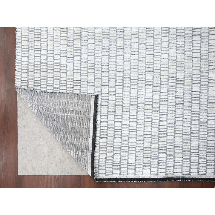 9'0" x 12'1" New Hand Loomed Ivory Wool and Plant based Silk Rectangle Oriental Rug - MOA10284412