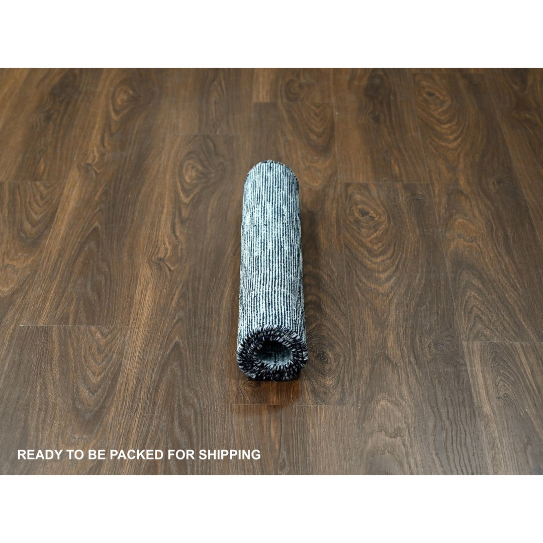 2'0" x 3'0" New Hand Loomed Grey Wool and Plant based Silk Rectangle Oriental Rug - MOA10284617