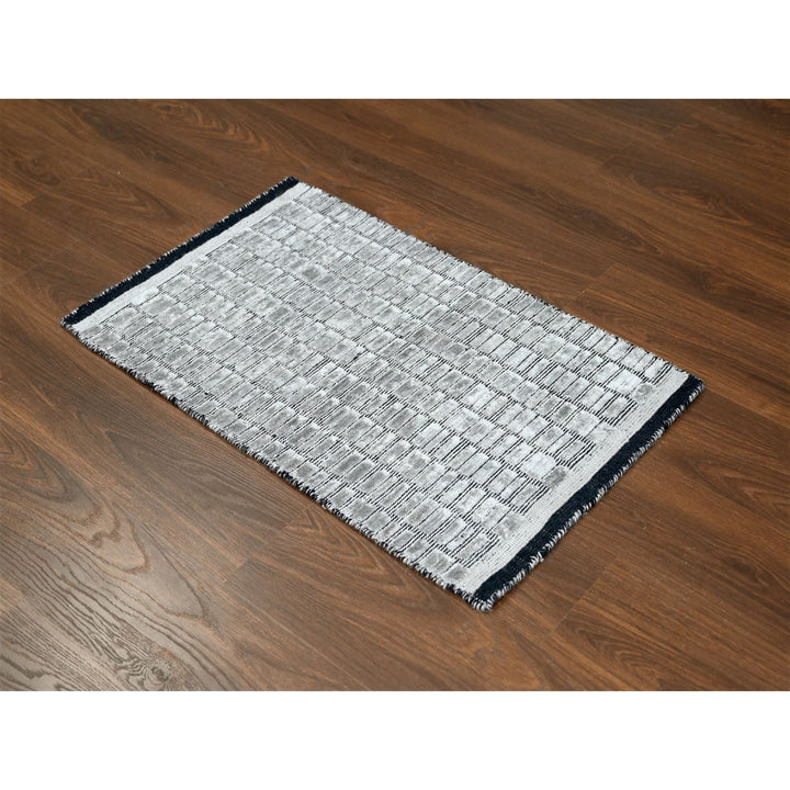 2'0" x 3'0" New Hand Loomed Grey Wool and Plant based Silk Rectangle Oriental Rug - MOA10284656