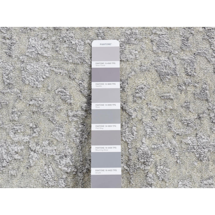 2'5" x 6'0" New Hand Loomed Grey Wool & Silk Runner Oriental Rug - MOA10287324