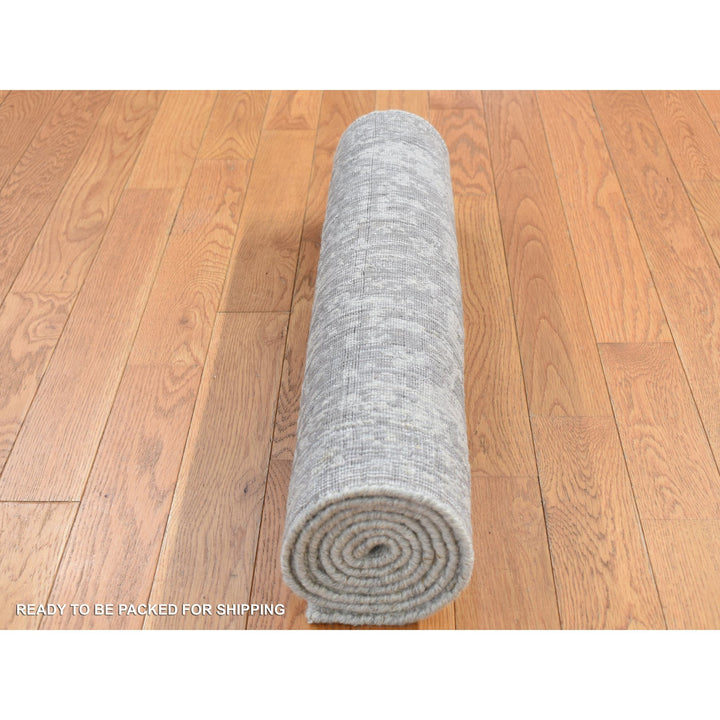 2'5" x 6'0" New Hand Loomed Grey Wool & Silk Runner Oriental Rug - MOA10287324