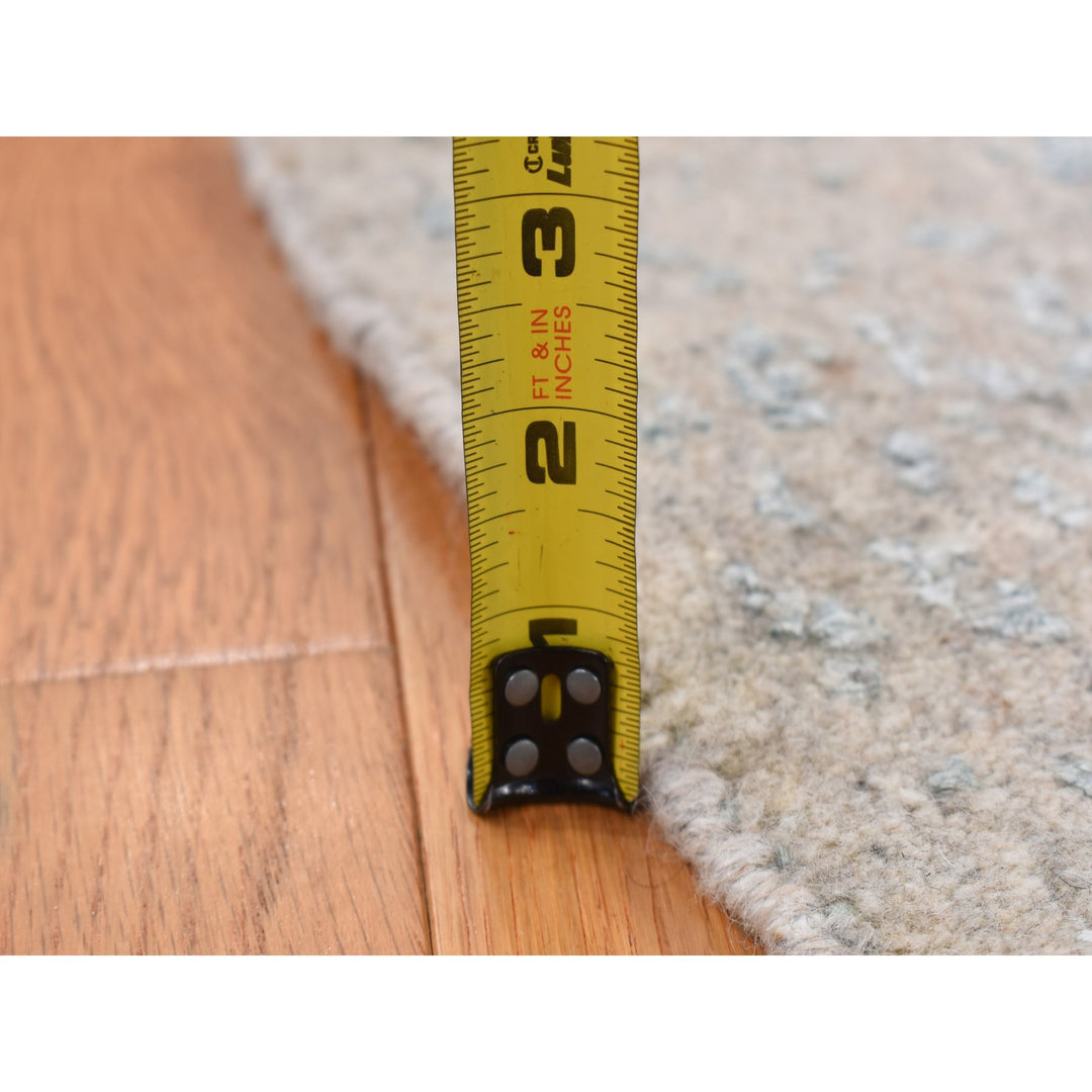 8'0" x 8'0" New Hand Loomed Grey Wool & Silk Round Oriental Rug - MOA10287368