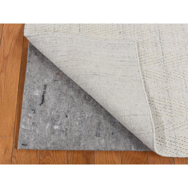 2'10" x 3'2" New Hand Loomed Ivory Wool Rectangle Oriental Rug - MOA10287548