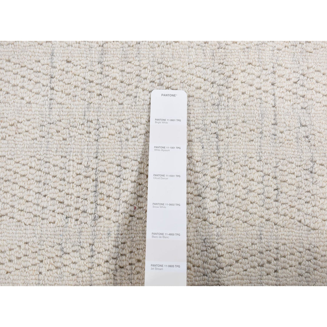 2'10" x 3'2" New Hand Loomed Ivory Wool Rectangle Oriental Rug - MOA10287548