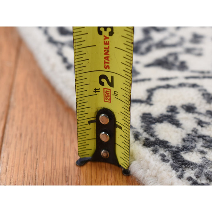 6'0" x 6'0" New Hand Loomed Ivory Wool Round Oriental Rug - MOA10287715