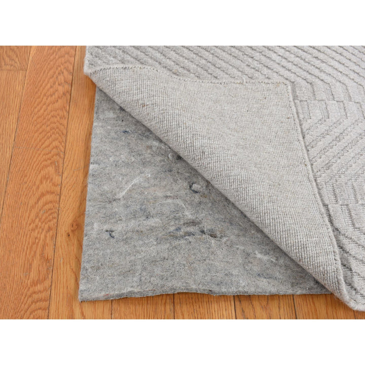 2'0" x 3'0" New Hand Loomed Grey Wool & Silk Rectangle Oriental Rug - MOA10287838