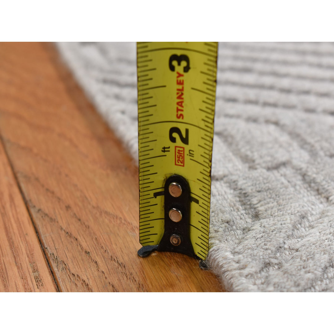 2'0" x 3'0" New Hand Loomed Grey Wool & Silk Rectangle Oriental Rug - MOA10287838