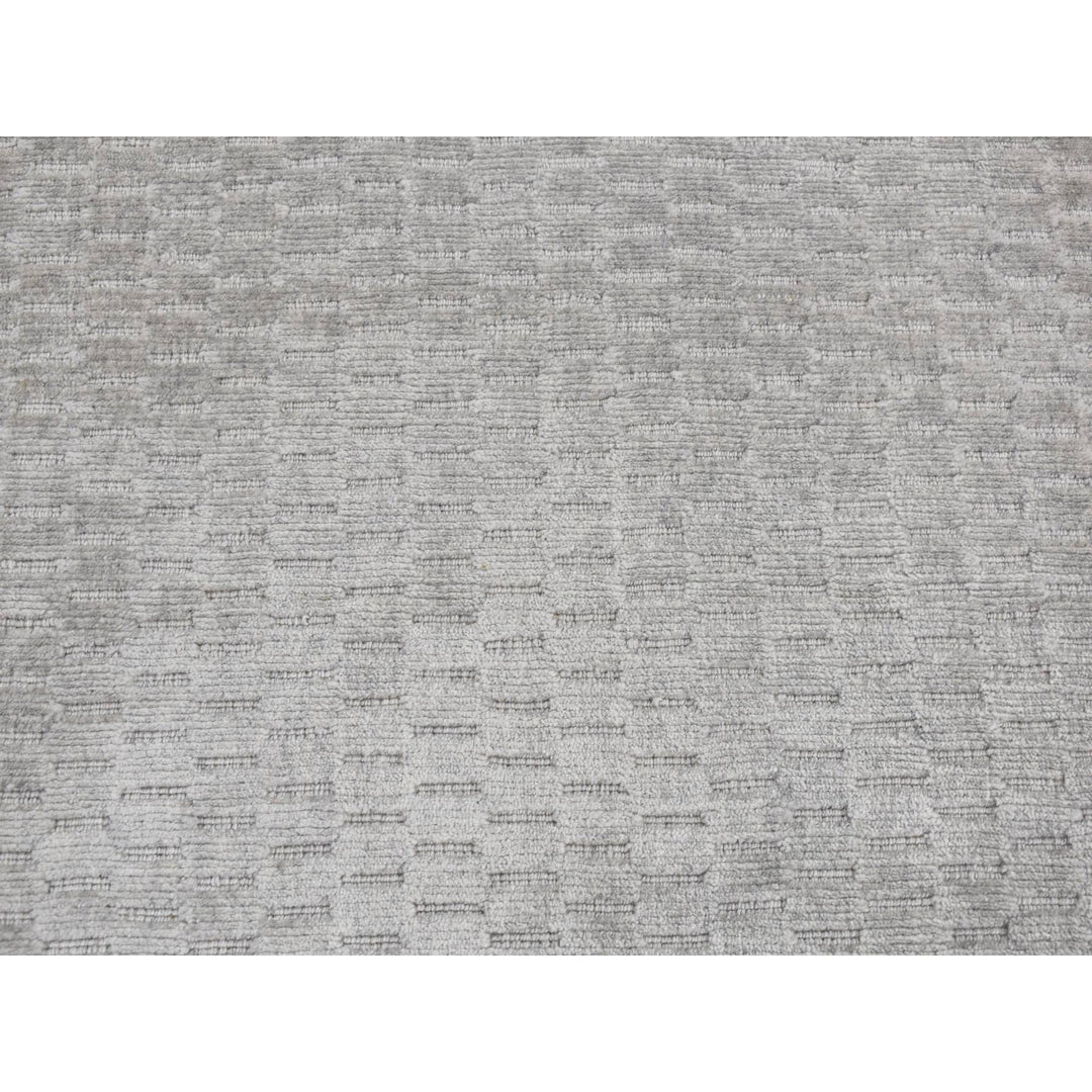 2'0" x 3'0" New Hand Loomed Grey Wool & Silk Rectangle Oriental Rug - MOA10287839