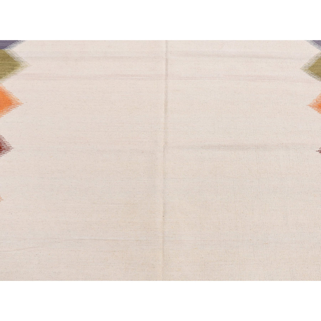 5'5" x 7'10" New Hand Woven Ivory Wool Rectangle Oriental Rug - MOA10287885