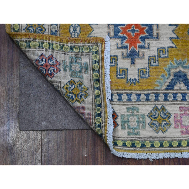 2'7" x 4'4" New Hand Knotted Yellow Wool Rectangle Oriental Rug - MOA10289397