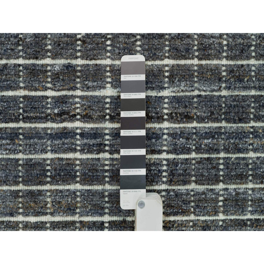 8'0" x 9'10" New Hand Loomed Grey Wool Rectangle Oriental Rug - MOA10290349