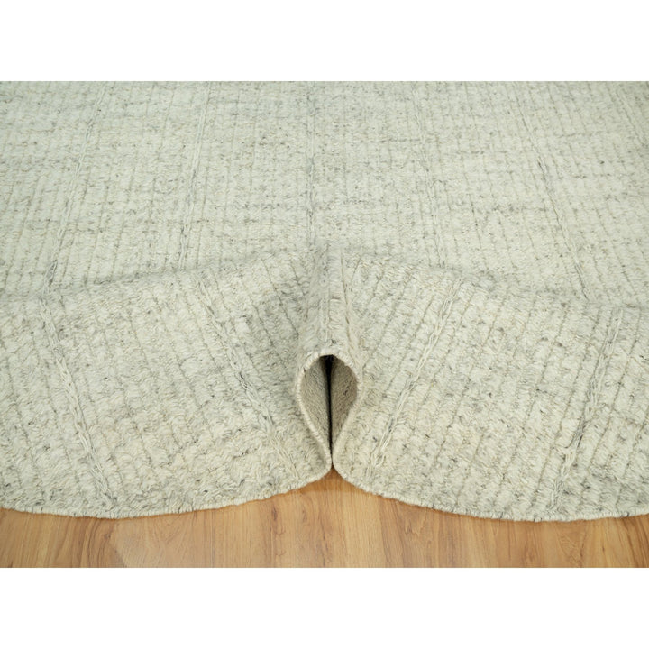 8'1" x 8'1" New Hand Woven Grey Wool Round Oriental Rug - MOA10290456