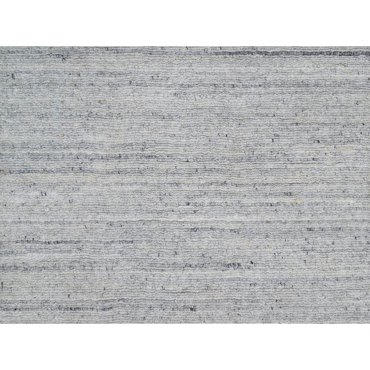 2'6" x 8'0" New Hand Loomed Ivory Wool Runner Oriental Rug - MOA10291178