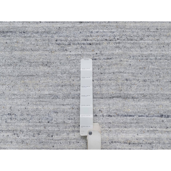 2'6" x 10'0" New Hand Loomed Ivory Wool Runner Oriental Rug - MOA10291180