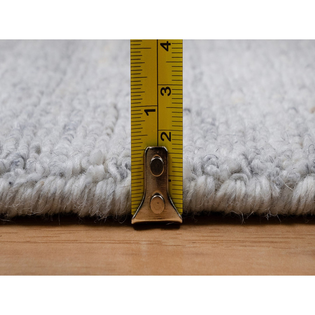 2'6" x 10'0" New Hand Loomed Ivory Wool Runner Oriental Rug - MOA10291180