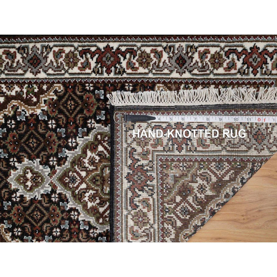 2'0" x 3'1" New Hand Knotted Black Wool Rectangle Oriental Rug - MOA10291570