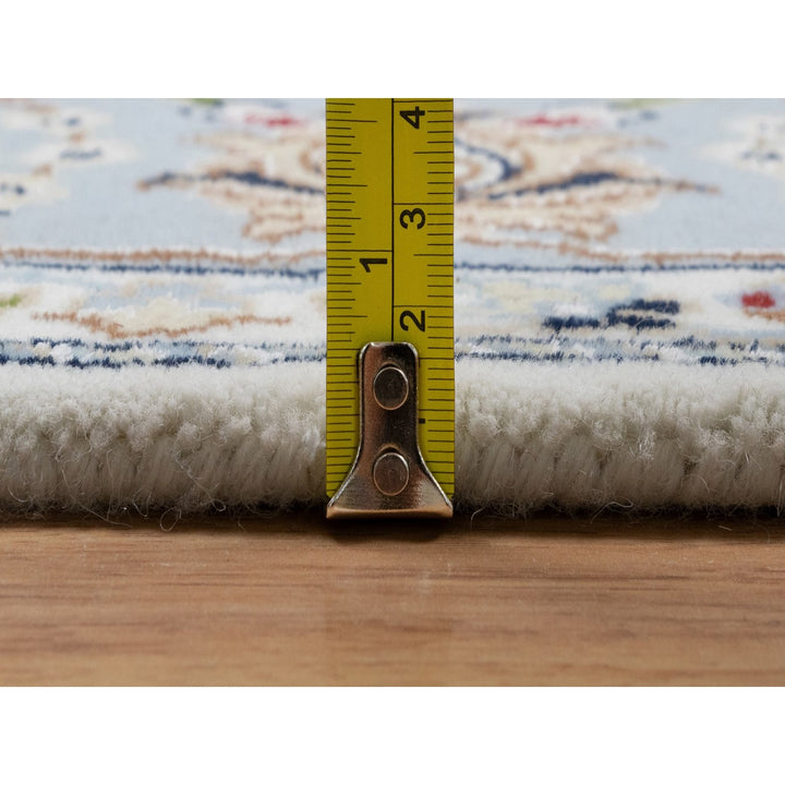 4'9" x 6'10" New Hand Knotted Ivory Wool & Silk Rectangle Oriental Rug - MOA10291582