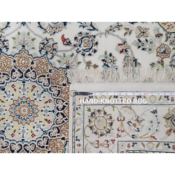 4'8" x 6'10" New Hand Knotted Ivory Wool & Silk Rectangle Oriental Rug - MOA10291583