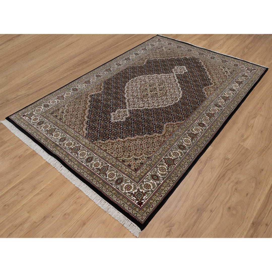5'10" x 9'0" New Hand Knotted Black Wool Rectangle Oriental Rug - MOA10291585