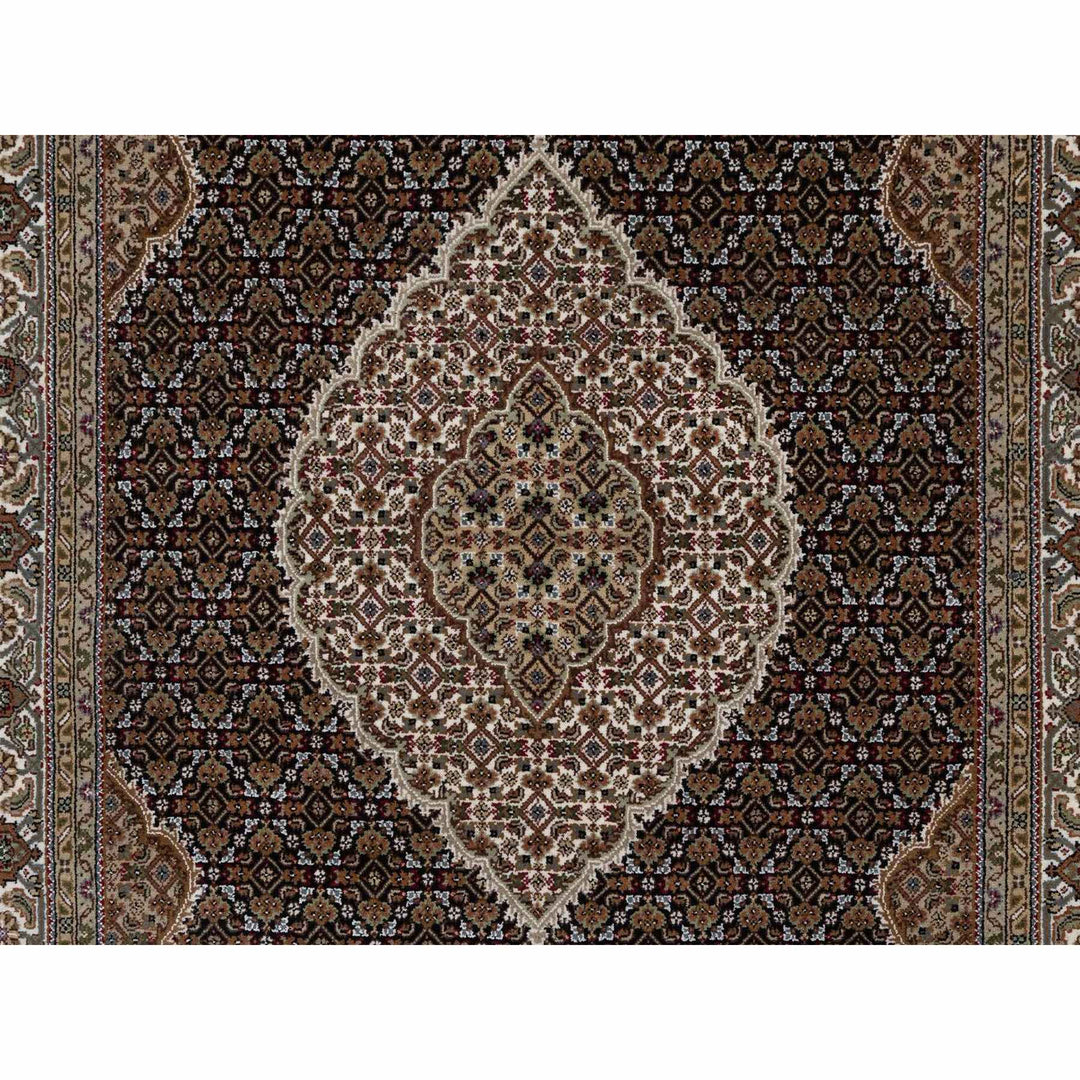 5'10" x 9'0" New Hand Knotted Black Wool Rectangle Oriental Rug - MOA10291585