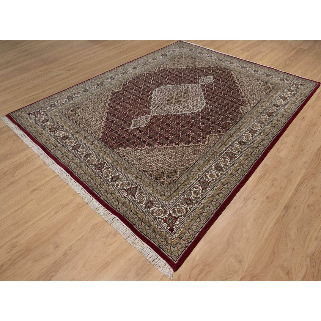 7'8" x 9'10" New Hand Knotted Red Wool Rectangle Oriental Rug - MOA10291594