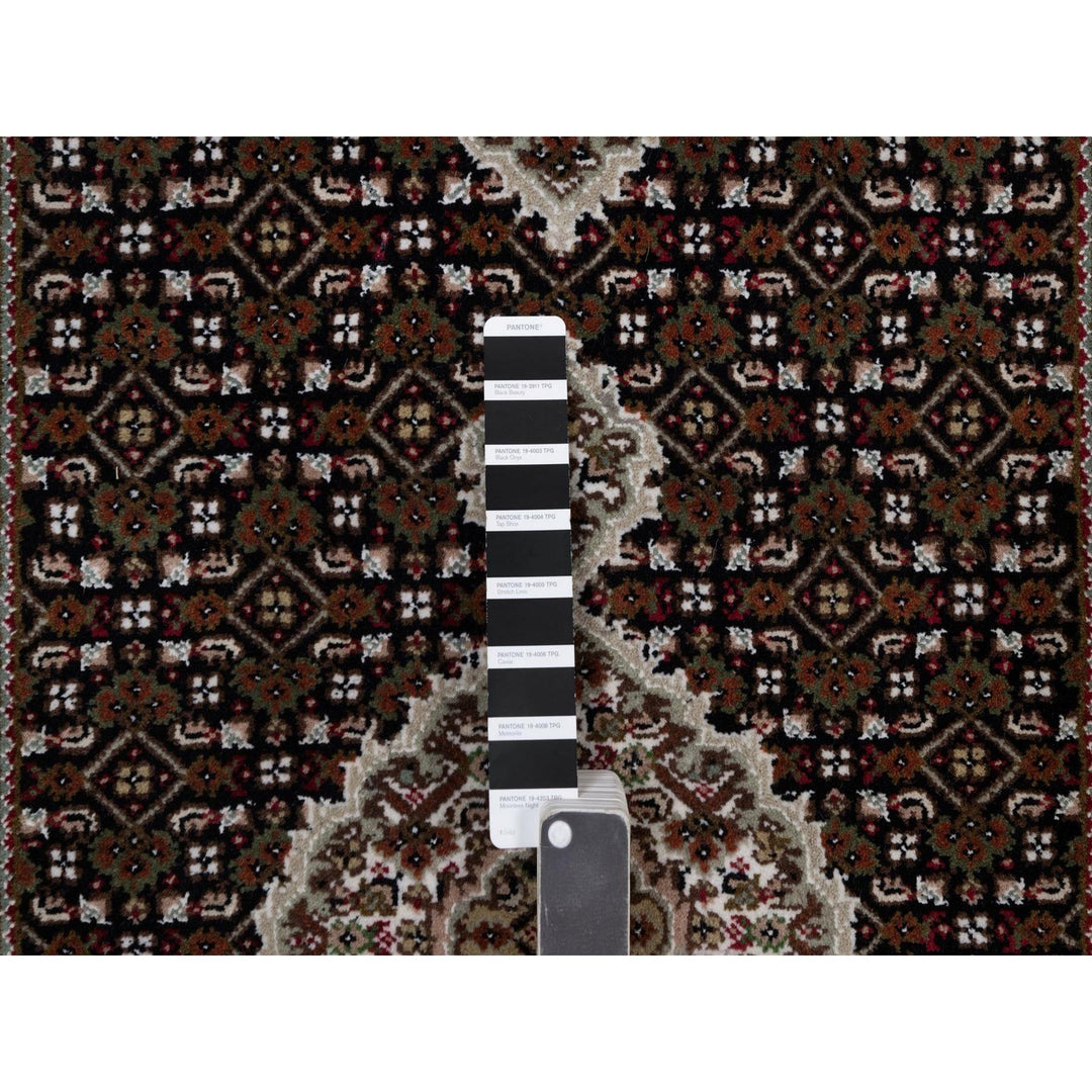 2'9" x 7'11" New Hand Knotted Black Wool Runner Oriental Rug - MOA10291612