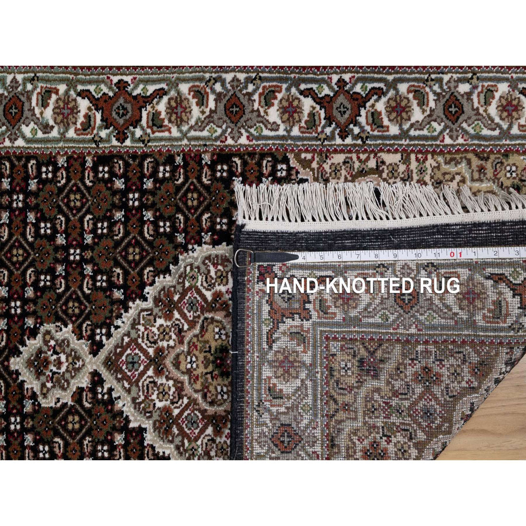 2'9" x 7'11" New Hand Knotted Black Wool Runner Oriental Rug - MOA10291612
