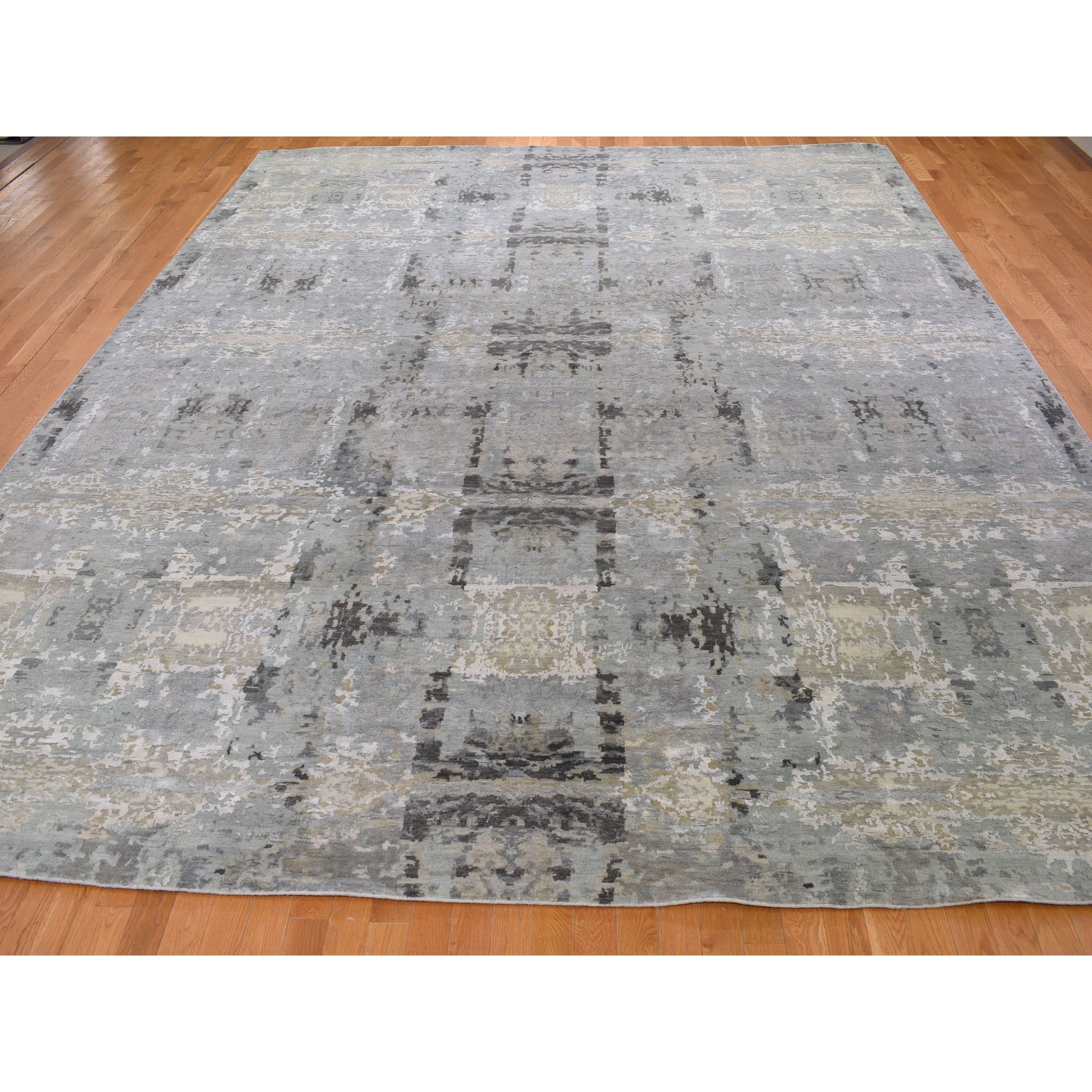 11'10"x14'10"  Oversized Silver Abstract Design Hi-Lo Pile Wool And Silk Hand Woven Oriental Rug 