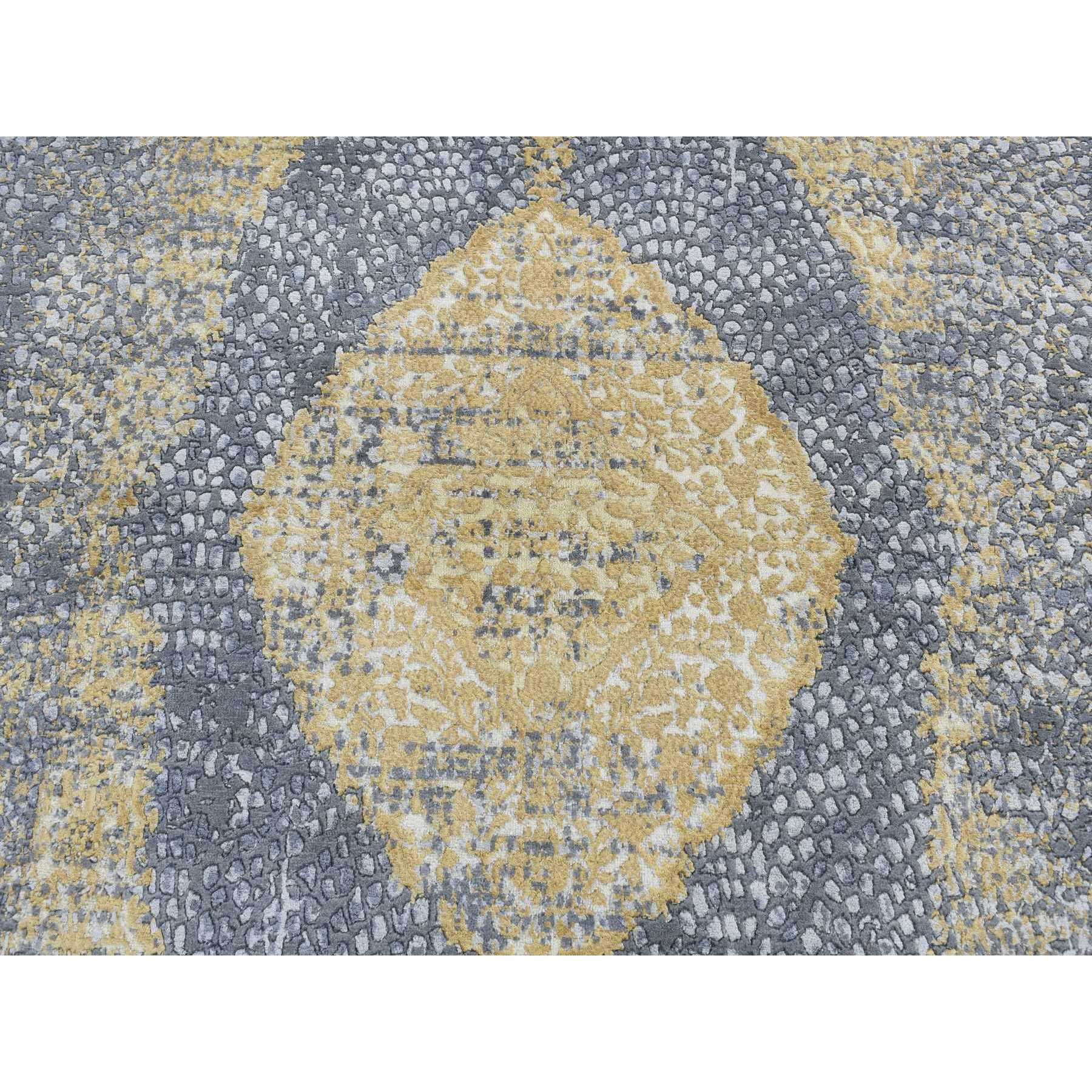5'2"x7' Carbon Gray with Mix of Gold, Persian Medallion Design, Wool and Pure Silk, Hand Woven, Oriental Rug 