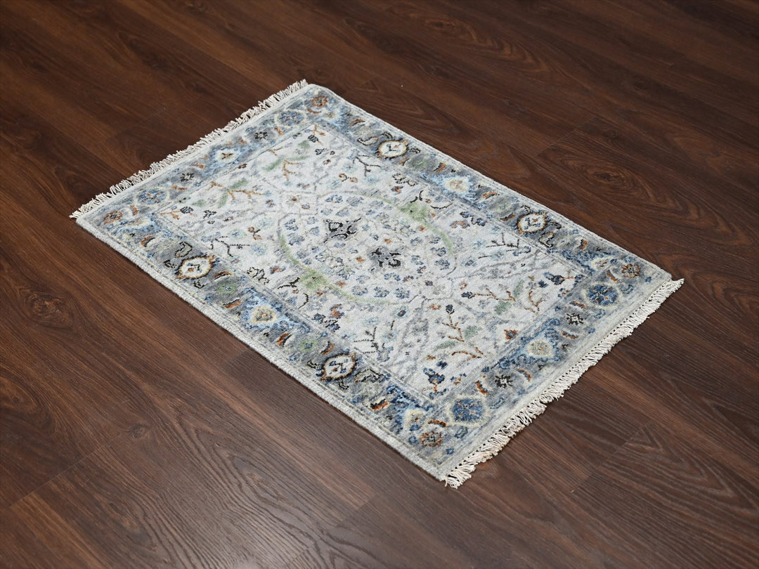 2'0" x 3'0" New Hand Knotted Grey Wool Rectangle Oriental Rug - MOA10210044