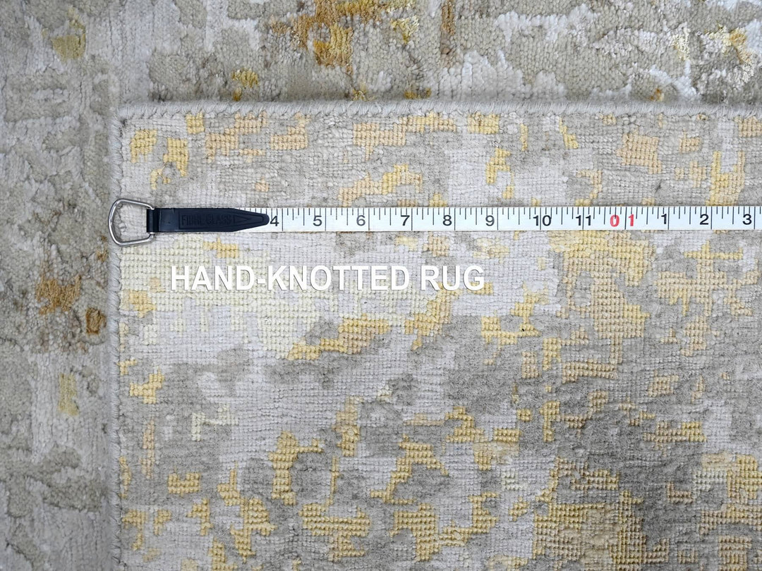 4'0" x 5'9" New Hand Knotted Grey Wool & Silk Rectangle Oriental Rug - MOA10210055