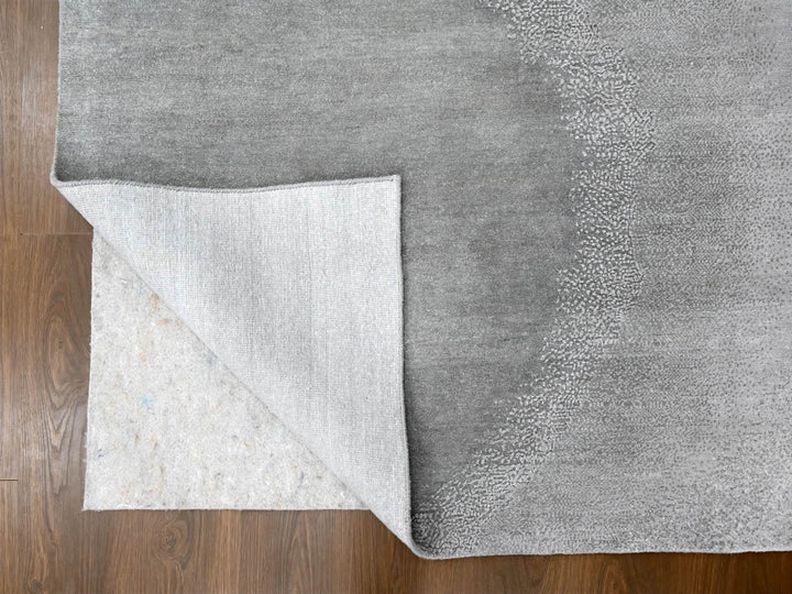 9'0" x 11'10" New Hand Knotted Grey Wool Rectangle Oriental Rug - MOA10210057