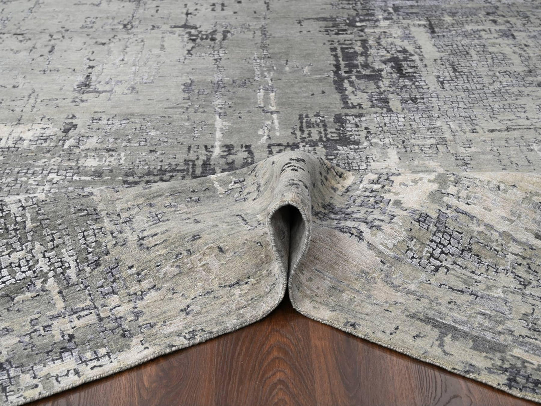 9'1" x 11'10" New Hand Knotted Grey Wool & Silk Rectangle Oriental Rug - MOA10210063