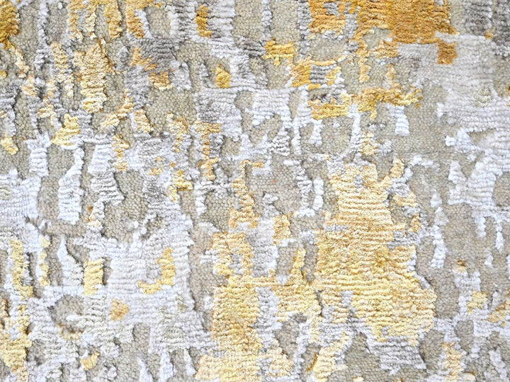 2'6" x 6'0" New Hand Knotted Beige Wool & Silk Runner Oriental Rug - MOA10210116