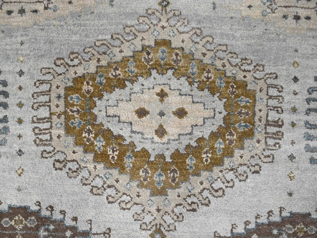 5'1" x 6'10" New Hand Knotted Grey Wool Rectangle Oriental Rug - MOA10210190
