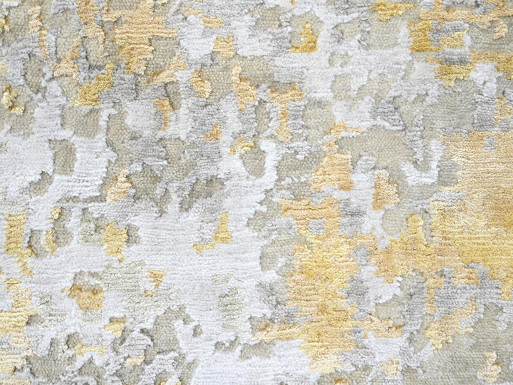 5'0" x 6'11" New Hand Knotted Beige Wool & Silk Rectangle Oriental Rug - MOA10210200